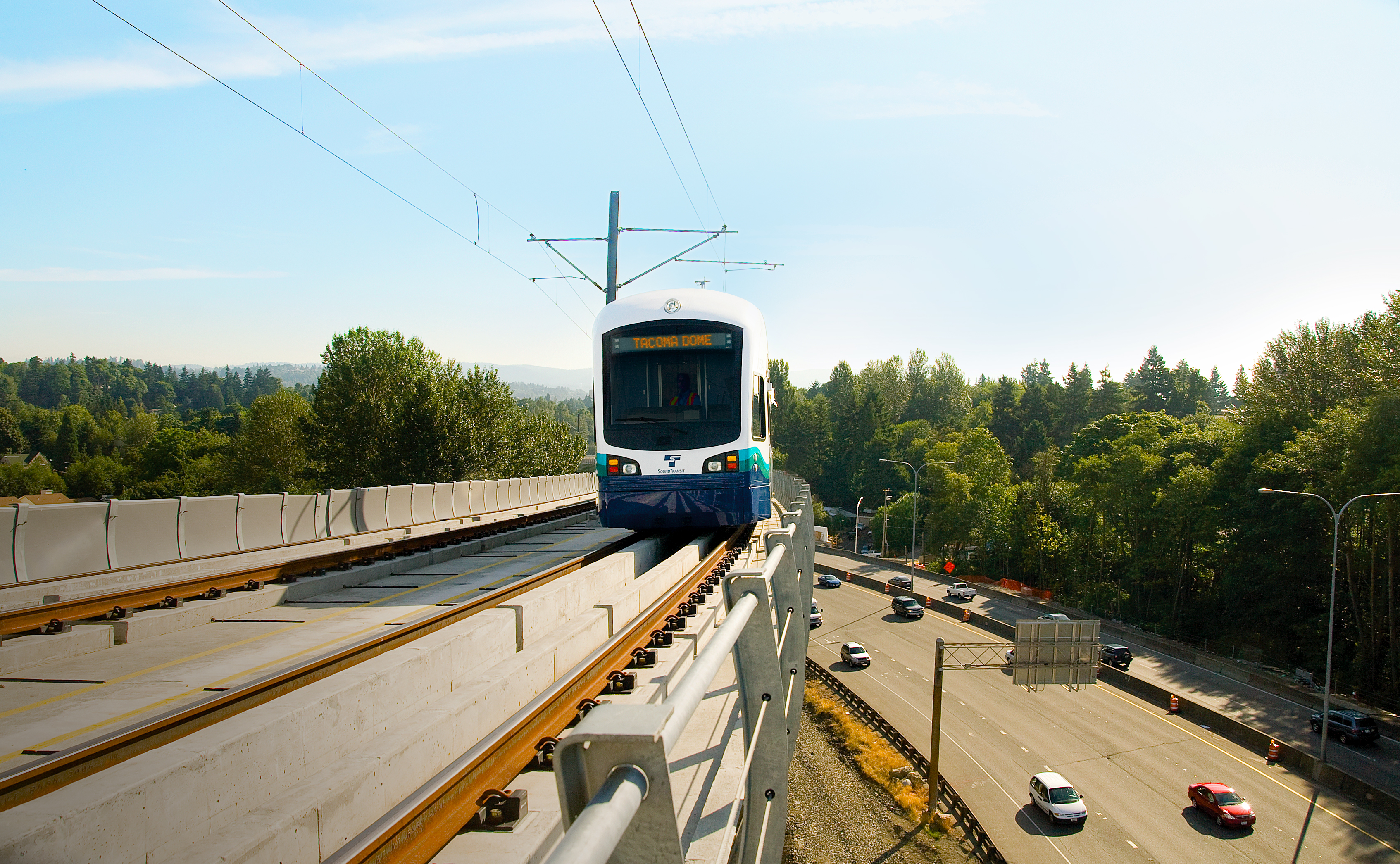 Tacoma Link train on the tracks.