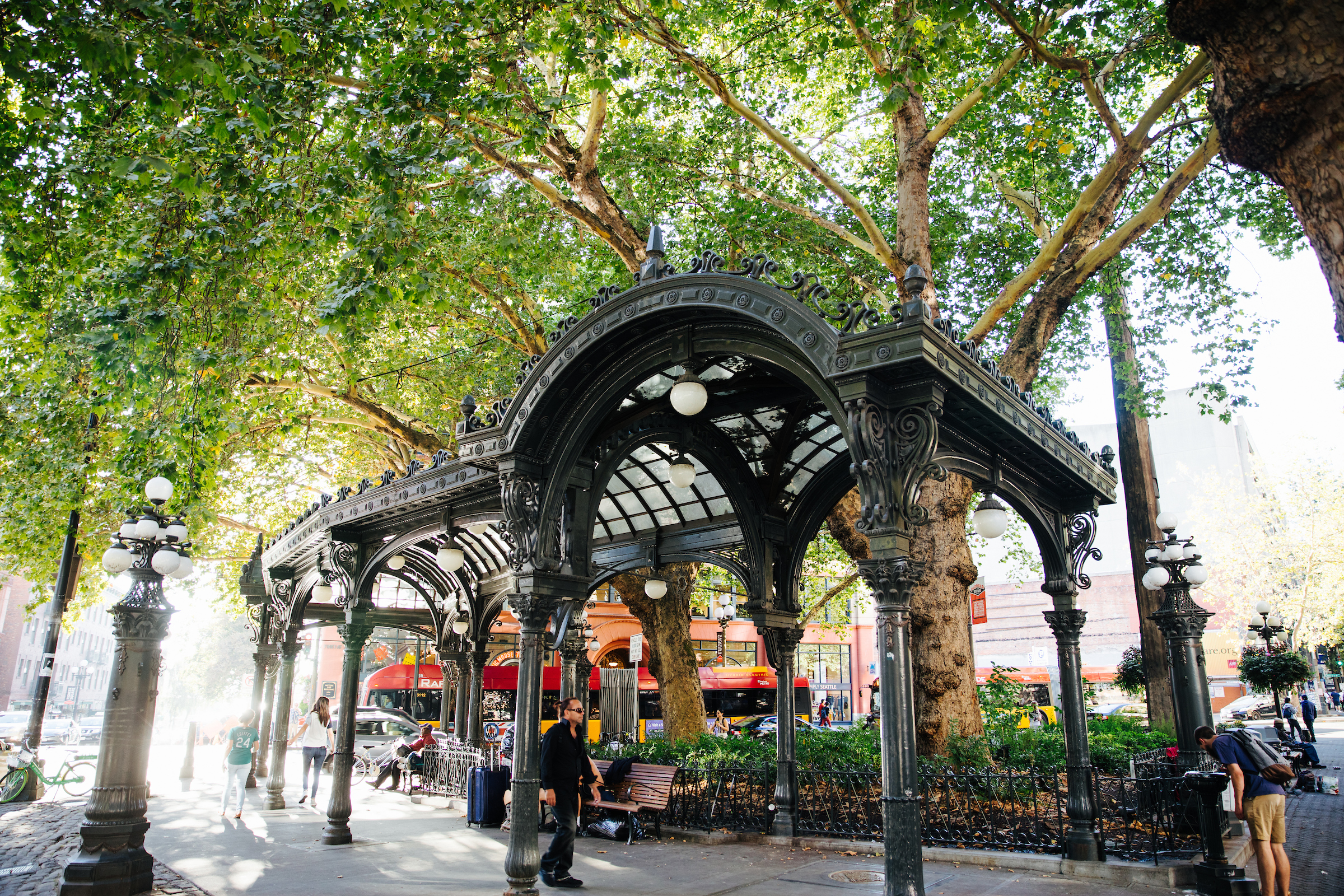 Pointee Square An album journey: Pioneer Square Station and ‘Nevermind’ | Sound Transit