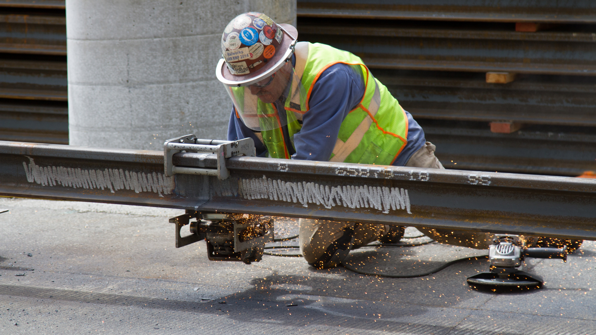 Mercer Island rail weld grinding