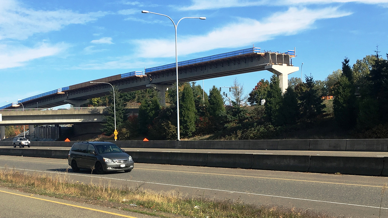 East Link 148th Avenue Northeast elevated guideway.