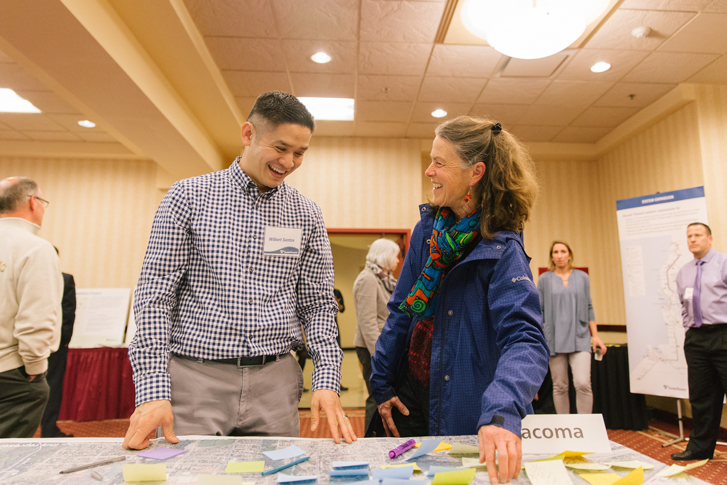 Community members attend a Tacoma Dome Link Extension open house.