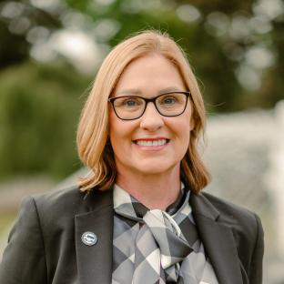 Photo of Heather Kurtenbach