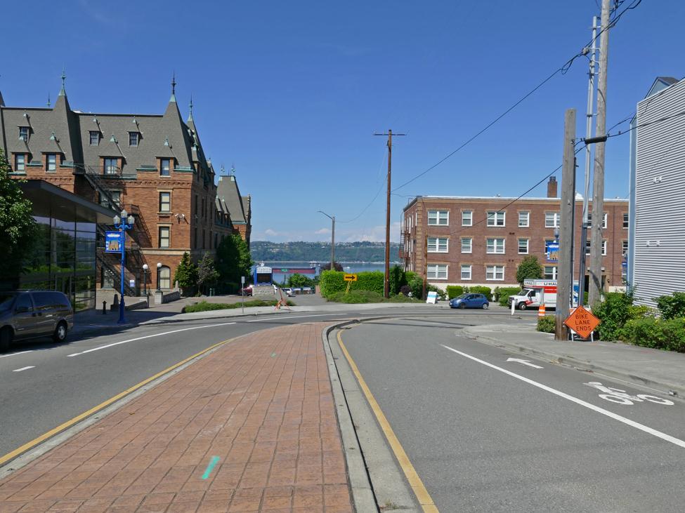 E Street in front of Stadium High School in Tacoma.