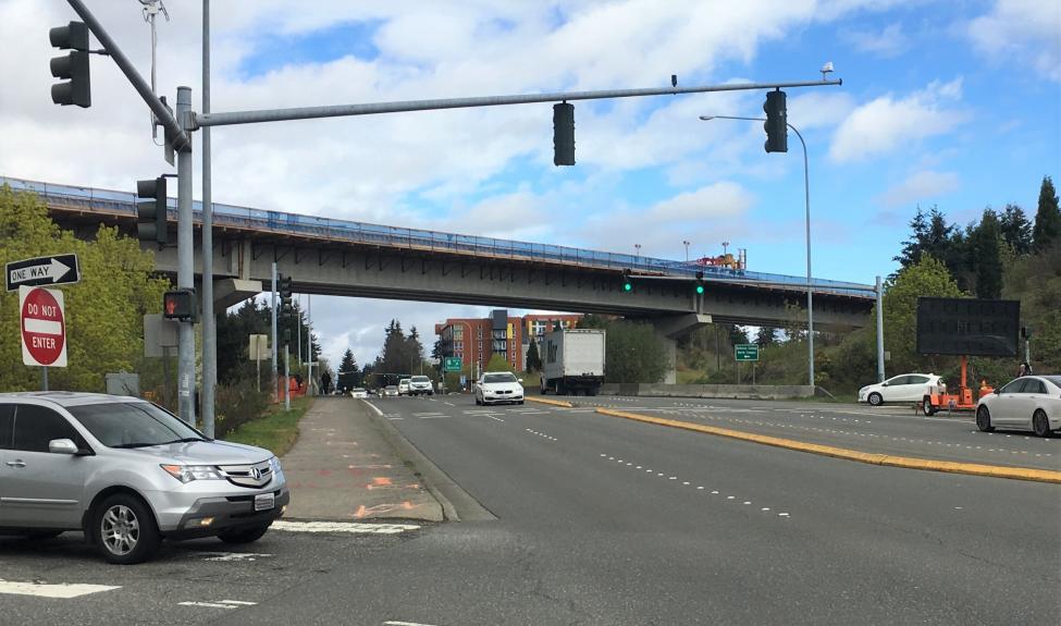 Photo of 148th Avenue Northeast at SR 520.