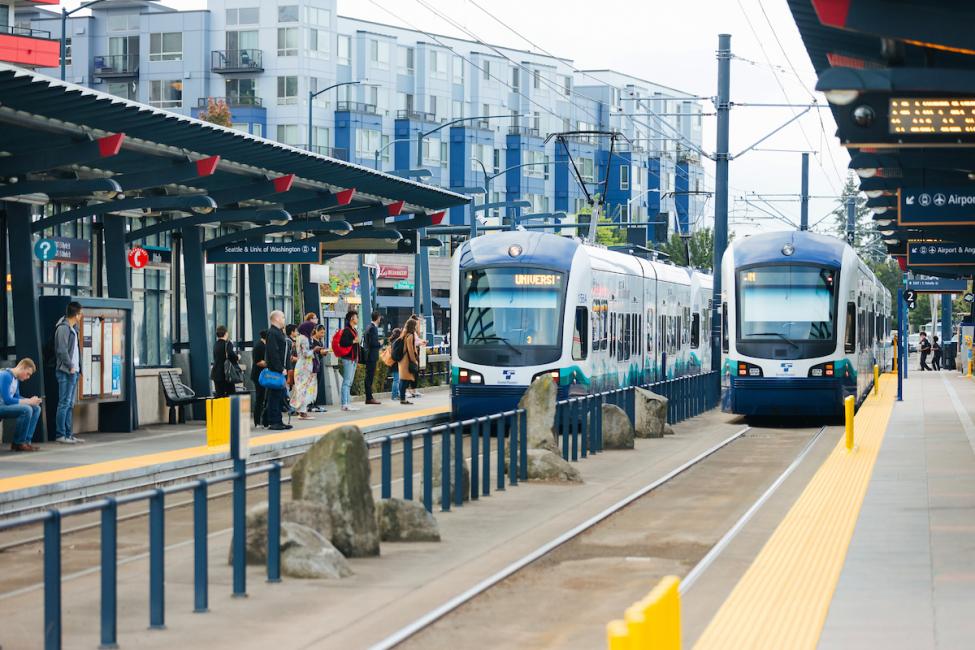 Link light rail trains at Othello Station