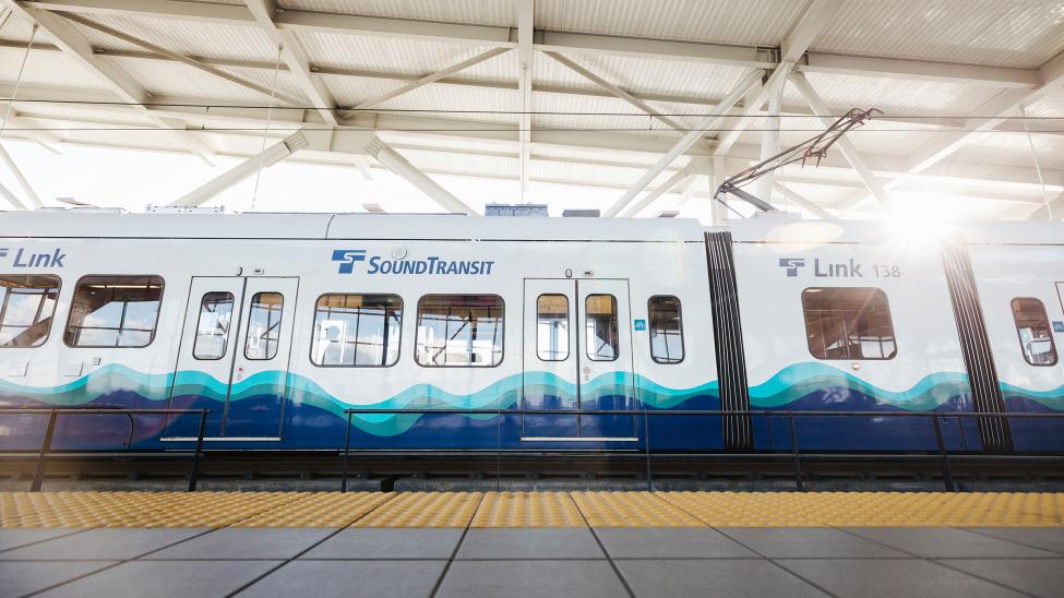 Tukwila International Station link light rail vehicle