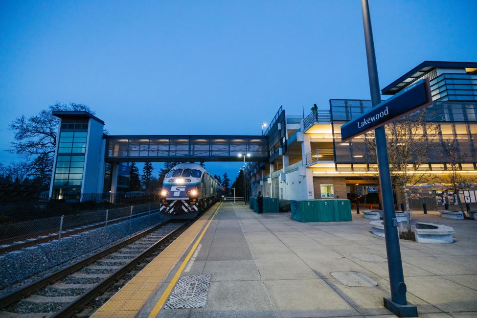 Sounder train arriving at Lakewood Station
