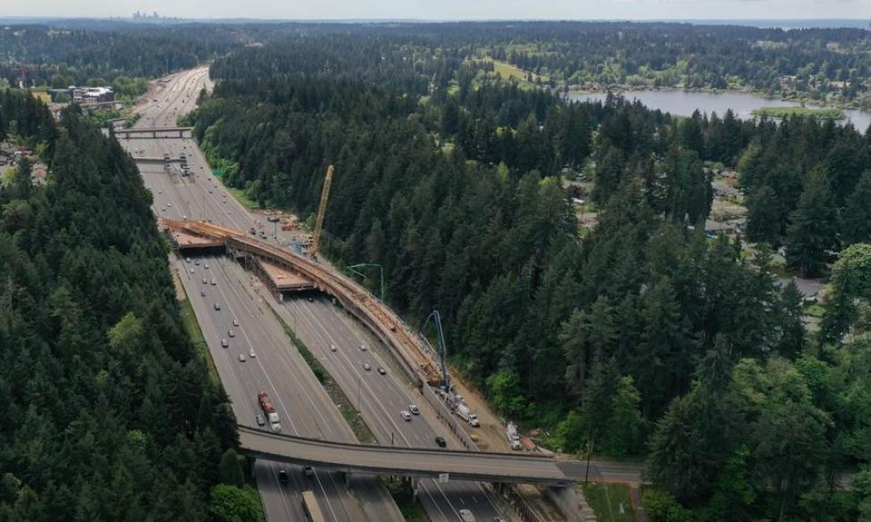 An aerial shot of the new light rail bridge crossing Interstate 5 near Mountlake Terrace.