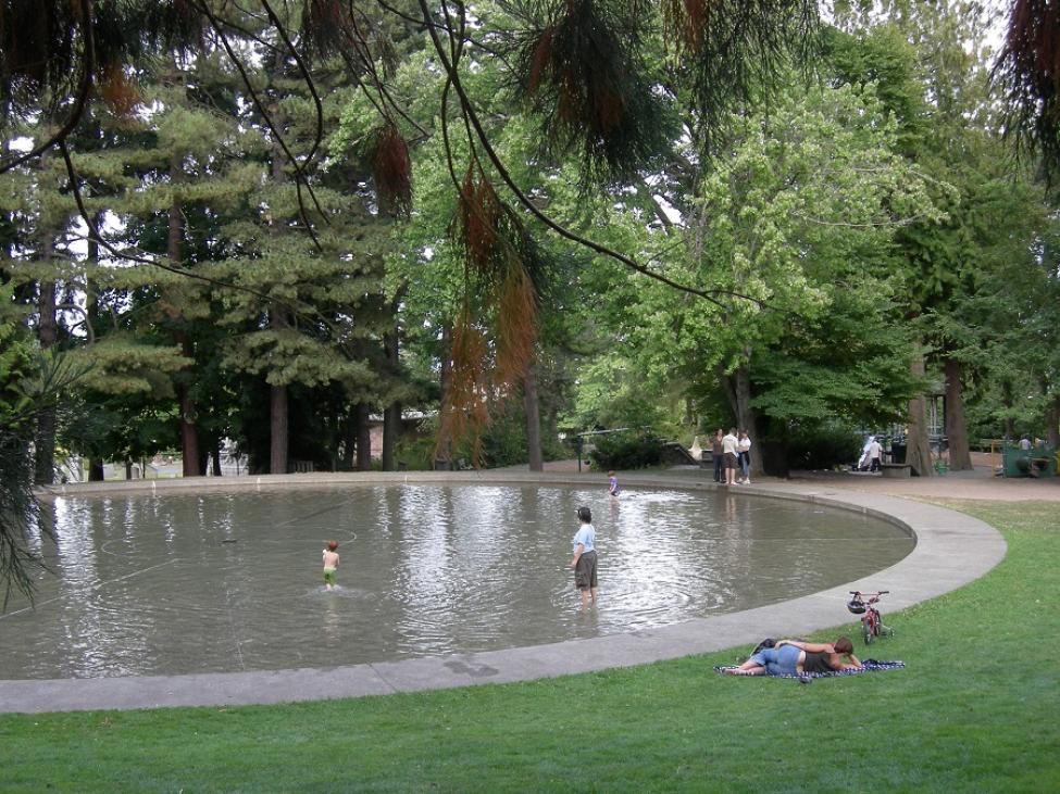 Volunteer Park wading pool