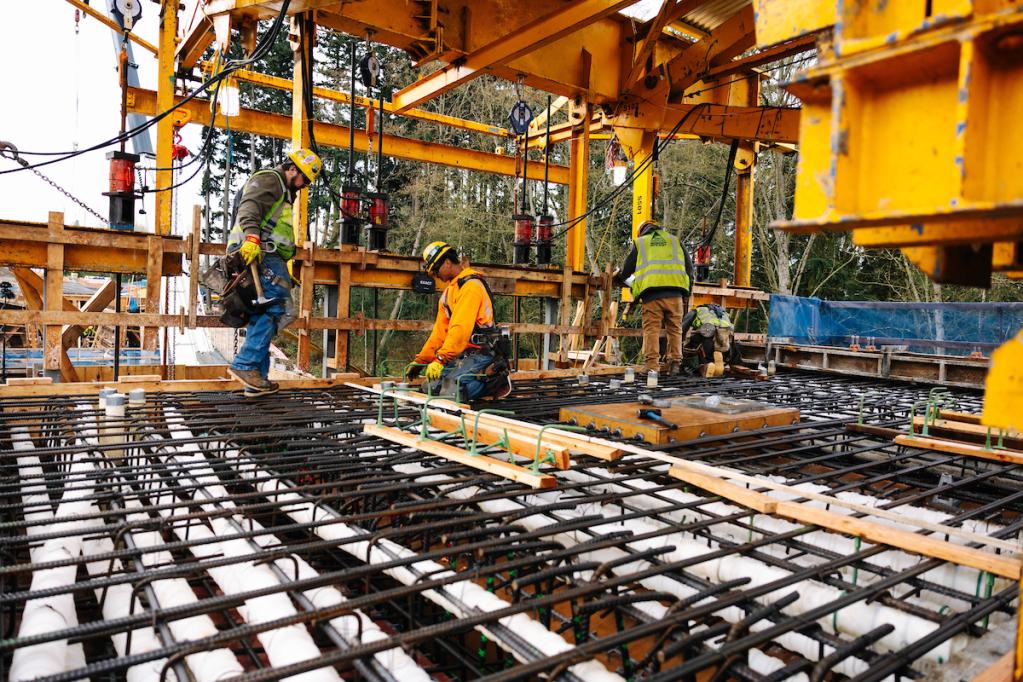 People working on the Federal Way Link Extension