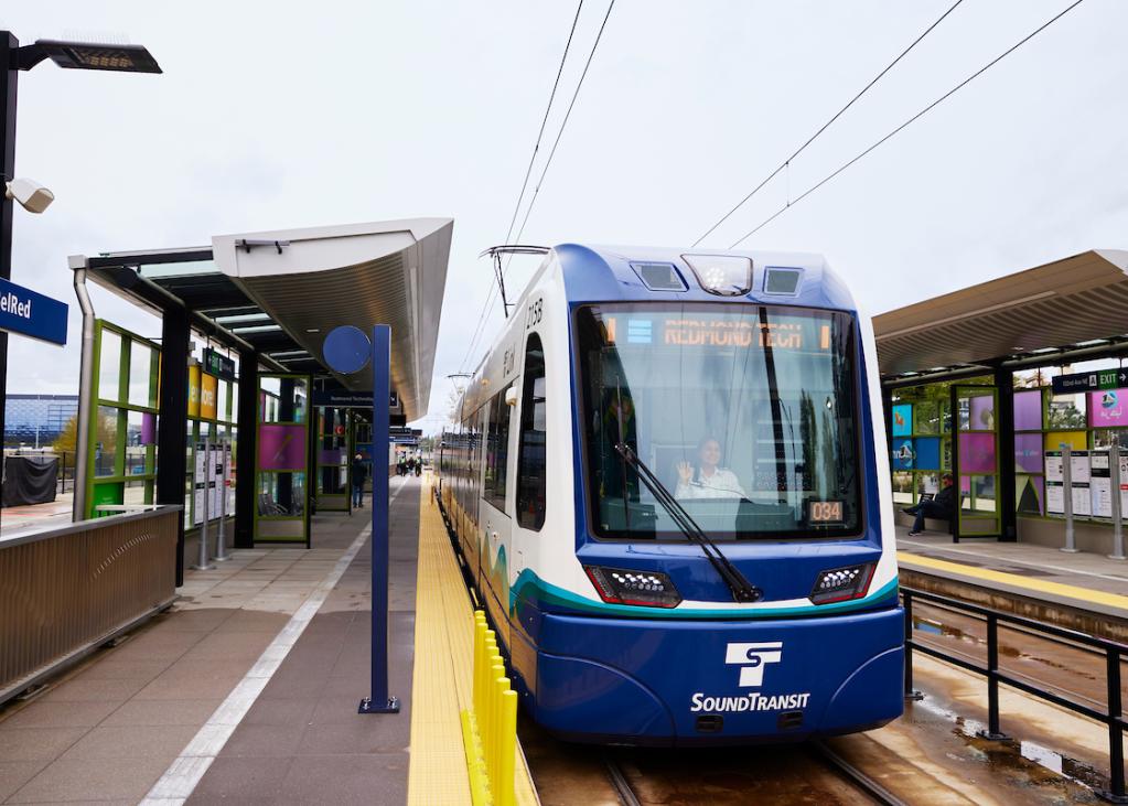 A Link train pulls into BelRed Station